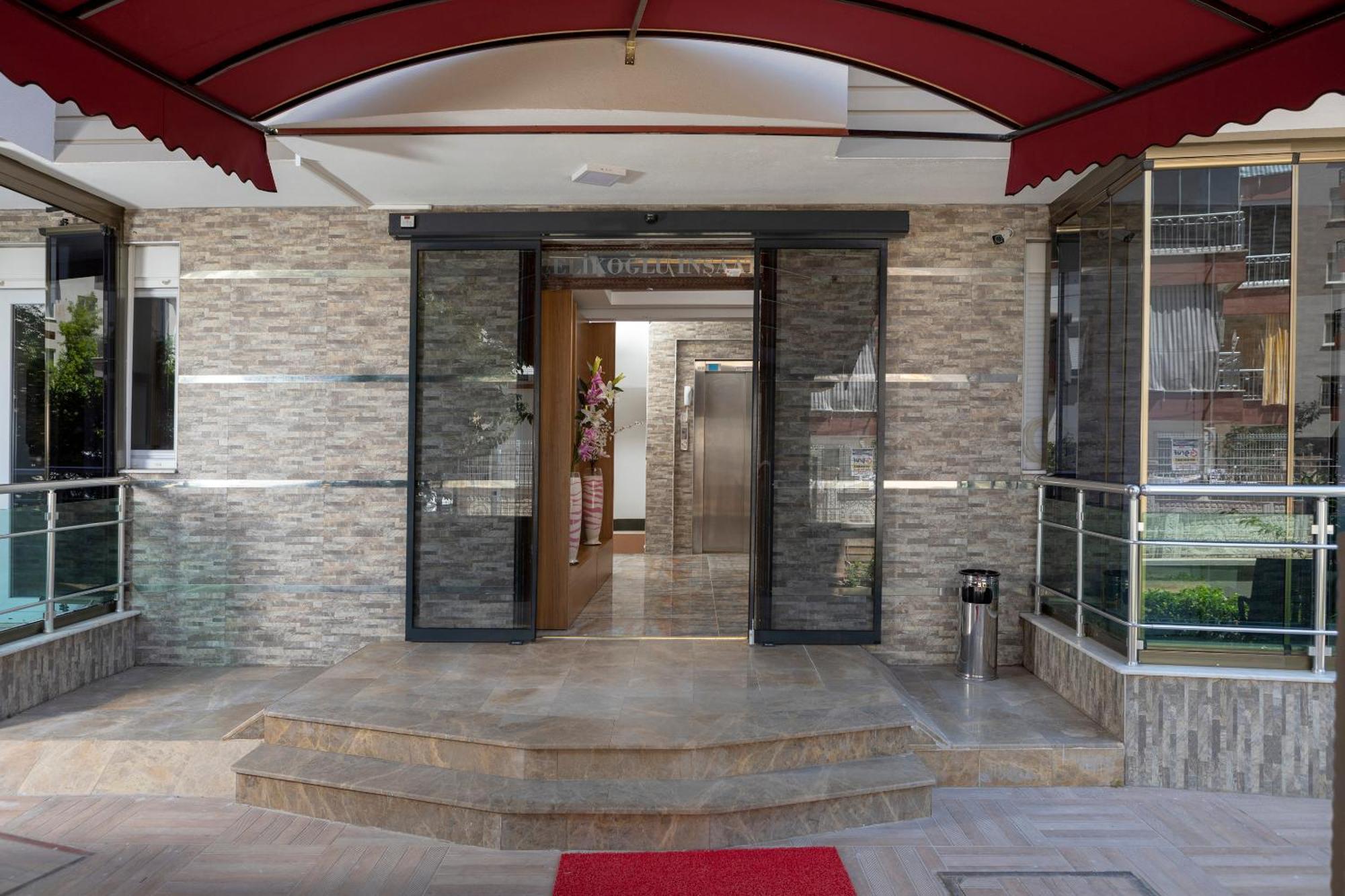 Toprak Apart Otel 安塔利亚 外观 照片