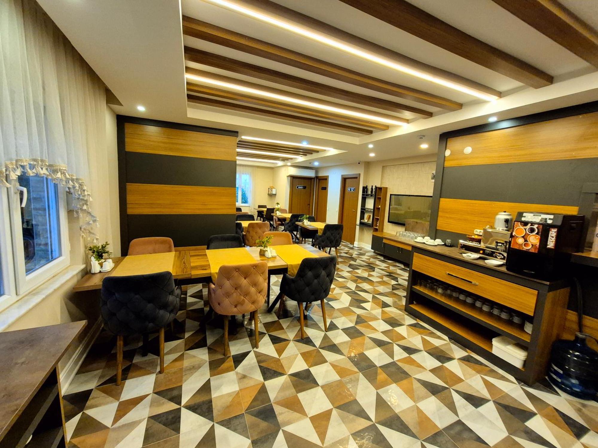 Toprak Apart Otel 安塔利亚 外观 照片