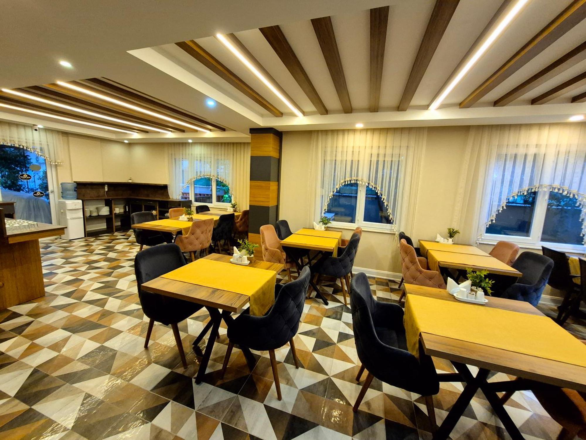 Toprak Apart Otel 安塔利亚 外观 照片
